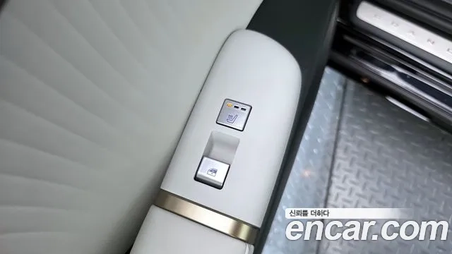 Hyundai Grandeur Hybrid (GN7) id 2925735 из Кореи 10