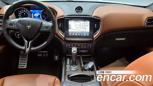 Maserati Ghibli id 2950873 из Кореи 10