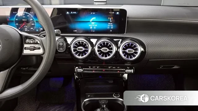 Mercedes-Benz A-Class W177 id 3018131 из Кореи 10