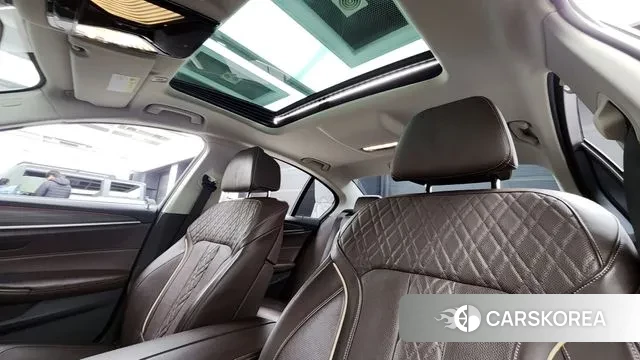 BMW 5 Series (G30) id 3474786 из Кореи 10