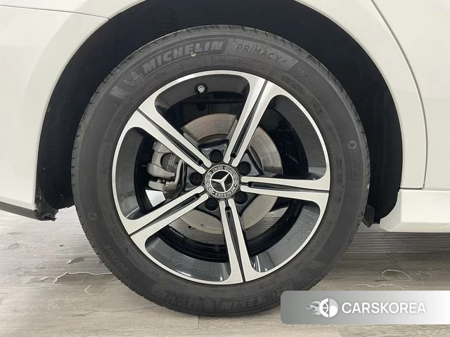 Mercedes-Benz Class A id 4300231 из Китая 10