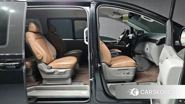 Hyundai Staria id 4501396 из Кореи 10