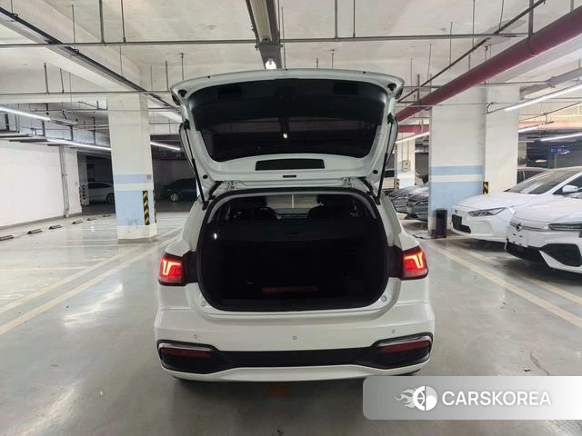 Roewe Ei5 id 4208434 из Китая 10