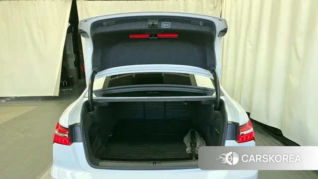 Audi A6 (C8) id 3741486 из Кореи 10