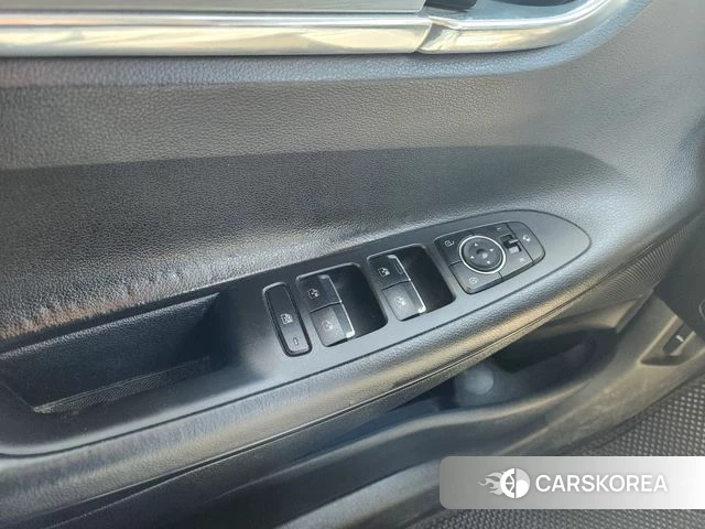 Hyundai The New Grandeur IG id 3898057 из Кореи 10