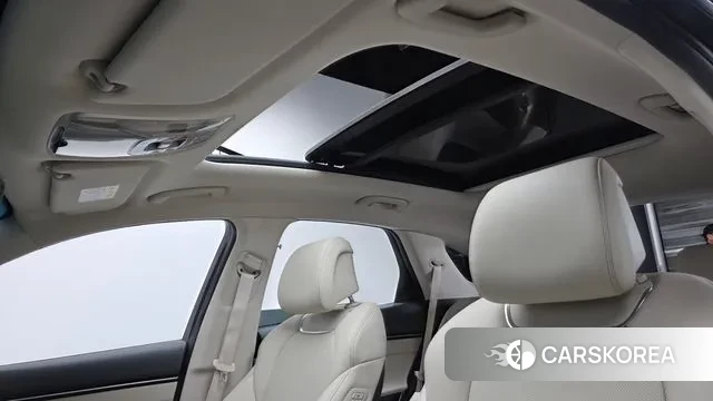 Genesis GV70 id 3571829 из Кореи 10