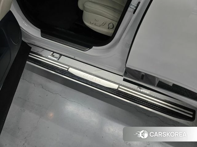 Genesis GV80 id 4302415 из Кореи 10