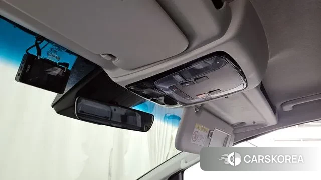 Hyundai Staria id 3633915 из Кореи 10