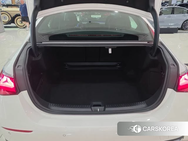 Mercedes-Benz E-Class W214 id 4664857 из Кореи 10
