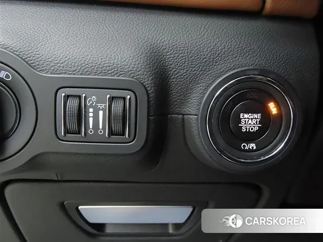 Maserati Ghibli id 3324556 из Кореи 10