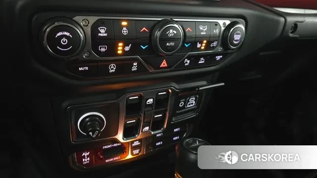 Jeep Gladiator (JT) id 3384660 из Кореи 10