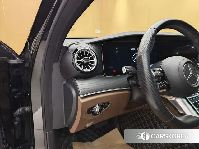 Mercedes-Benz E-class id 4274022 из Китая 10