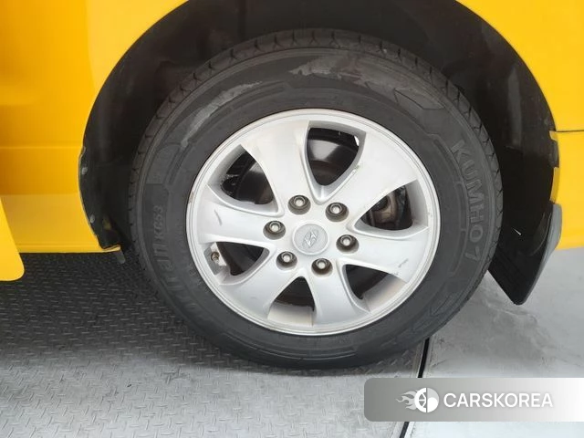 Hyundai The New Grand Starex id 3890259 из Кореи 10