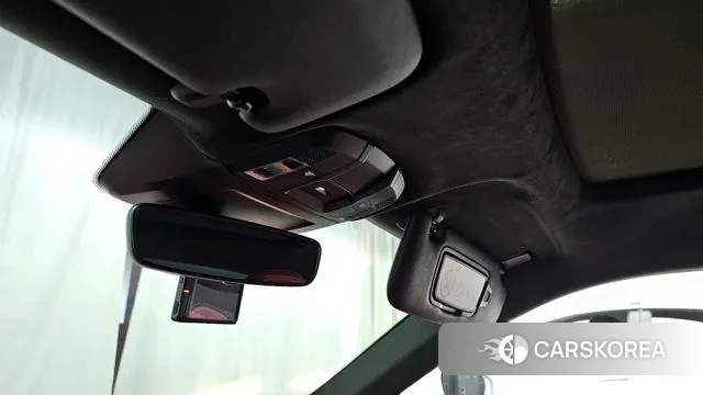 Porsche 911(992) id 3591200 из Кореи 10