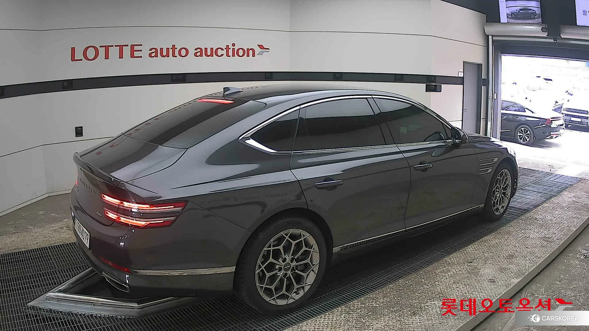 Hyundai G80 id 3869377 из Кореи 10