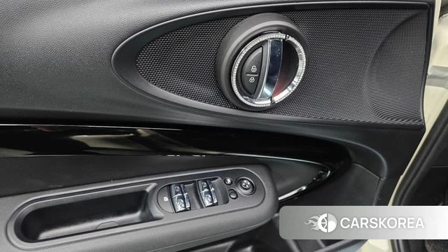 Mini Cooper Clubman id 4268018 из Кореи 10