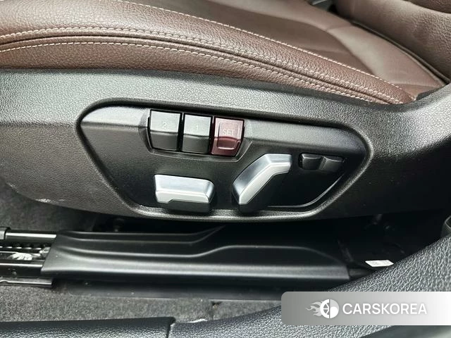 BMW 1 series id 4276742 из Китая 10