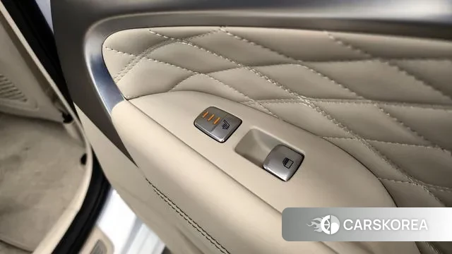 Genesis G70 id 3677415 из Кореи 10