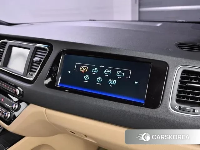 Kia The New Carnival id 3018908 из Кореи 10