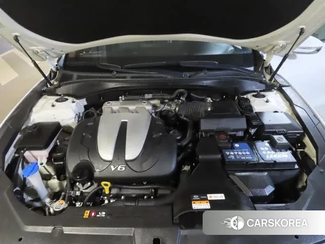 Hyundai The New Grandeur IG id 3524293 из Кореи 10