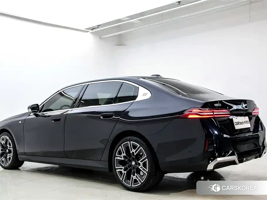 BMW 5 series id 4539330 из Китая 10