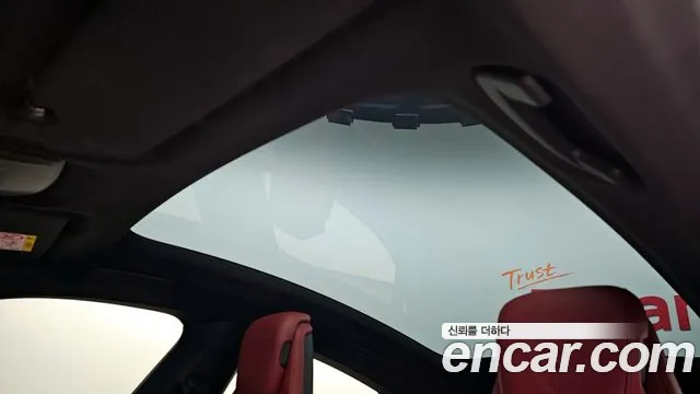 Porsche Taycan id 2336175 из Кореи 10