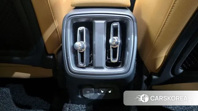 Volvo XC40 id 3484382 из Кореи 10