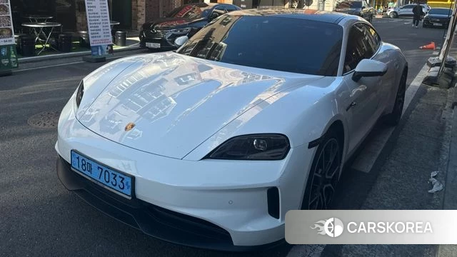 Porsche Taycan id 4302080 из Кореи 10