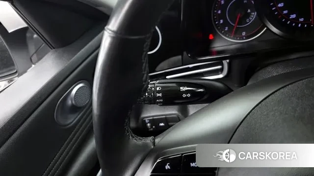 Hyundai Avante (CN7) id 3412561 из Кореи 10