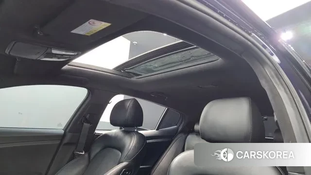 Kia Stinger id 3682316 из Кореи 10