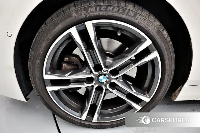 BMW 1 Series (F40) id 3735492 из Кореи 10