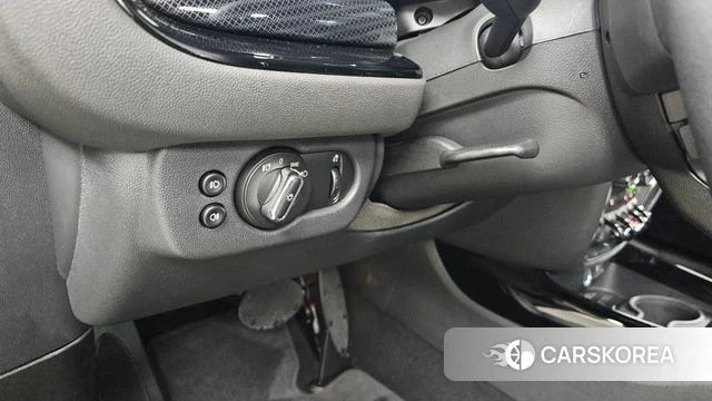 Mini Cooper Clubman id 4469312 из Кореи 10