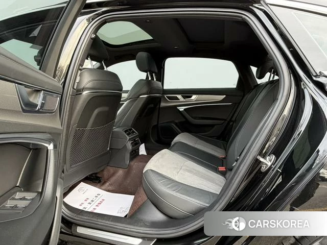 Audi A6L id 4329005 из Китая 10