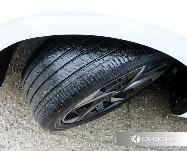 Hyundai Avante (CN7) id 3379344 из Кореи 10