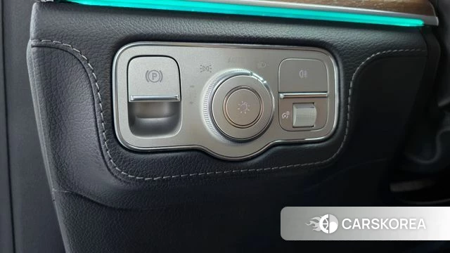 Mercedes-Benz GLE-Class W167 id 4780621 из Кореи 10
