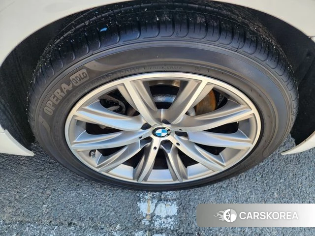 BMW 5 Series (G30) id 4459405 из Кореи 10