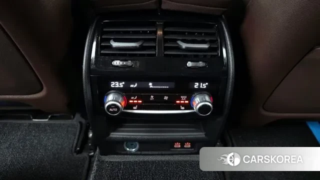 BMW 5 Series (G30) id 2963924 из Кореи 10