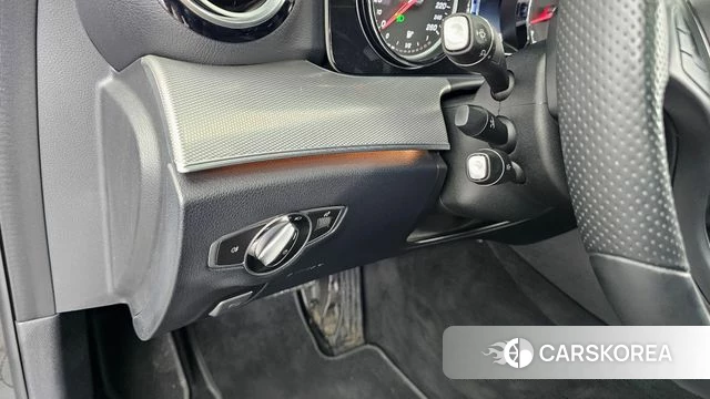 Mercedes-Benz E-Class W213 id 4596374 из Кореи 10