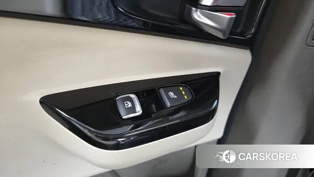 Kia Carnival 4th generation id 3054228 из Кореи 10