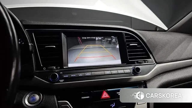 Hyundai Avante AD id 2892119 из Кореи 10