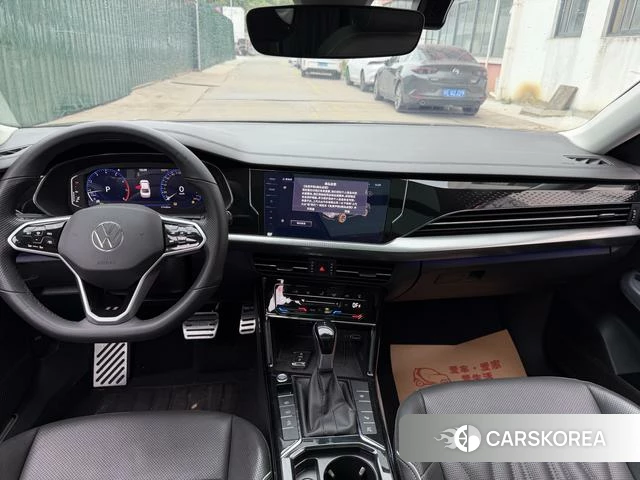 Volkswagen Passat id 4240831 из Китая 10