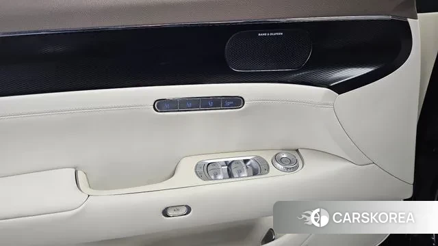 Genesis G90 (RS4) id 3342790 из Кореи 10