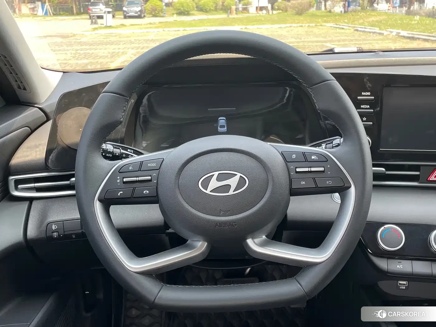 Hyundai Elantra id 4576551 из Китая 11