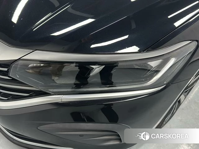 Volkswagen Passat id 4264571 из Китая 10