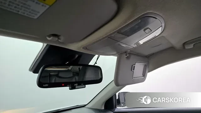 Kia Stonic id 3568476 из Кореи 10