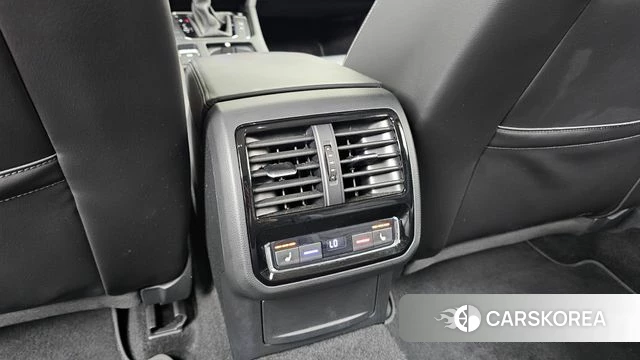 Volkswagen Passat GT (B8) id 4697864 из Кореи 10