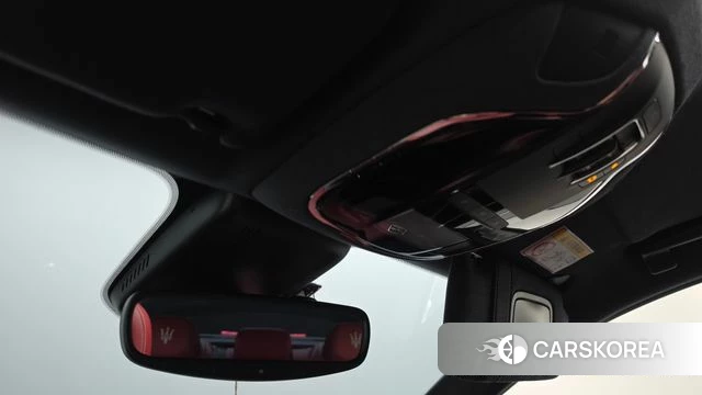 Maserati Ghibli id 4775172 из Кореи 10