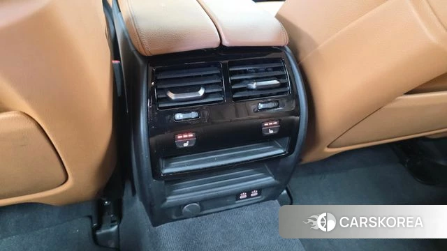 BMW 5 Series (G30) id 4293747 из Кореи 10
