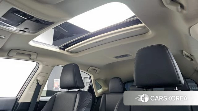 Lexus NX300h id 3942896 из Кореи 10