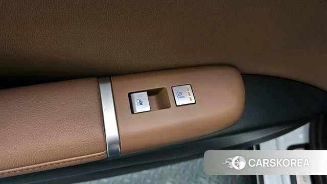 Hyundai Grandeur (GN7) id 3871003 из Кореи 10